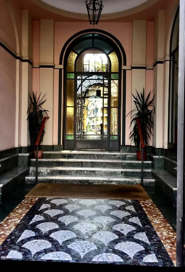 The Travel Lovers Apartment 米兰 0*,  意大利